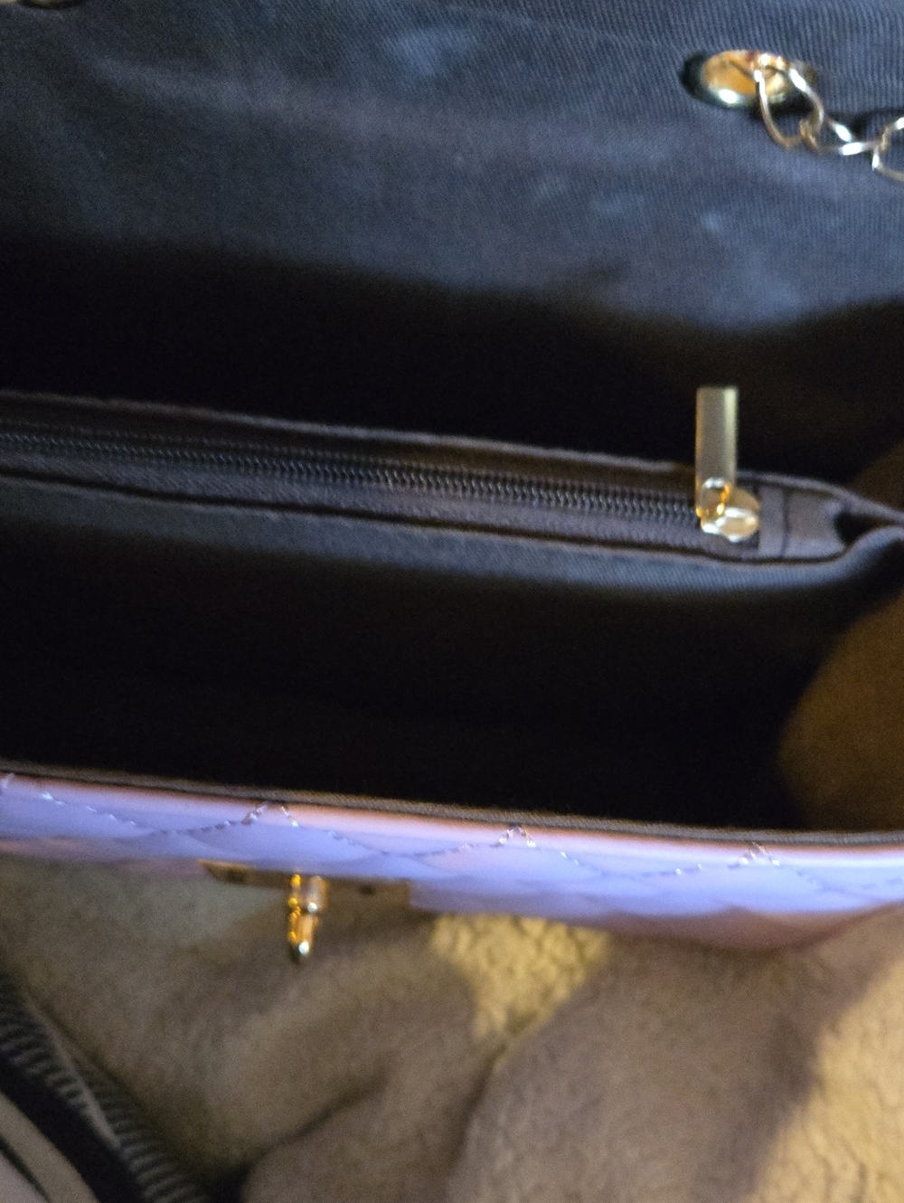 Quilted Lilac Chain Shoulder Bag - Elegant Women’s Crossbody - Picture 3 of 3